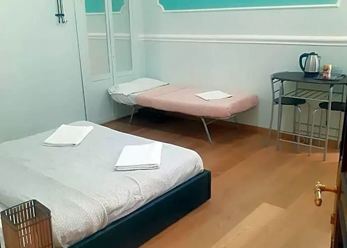 R.t. House's Hostel *