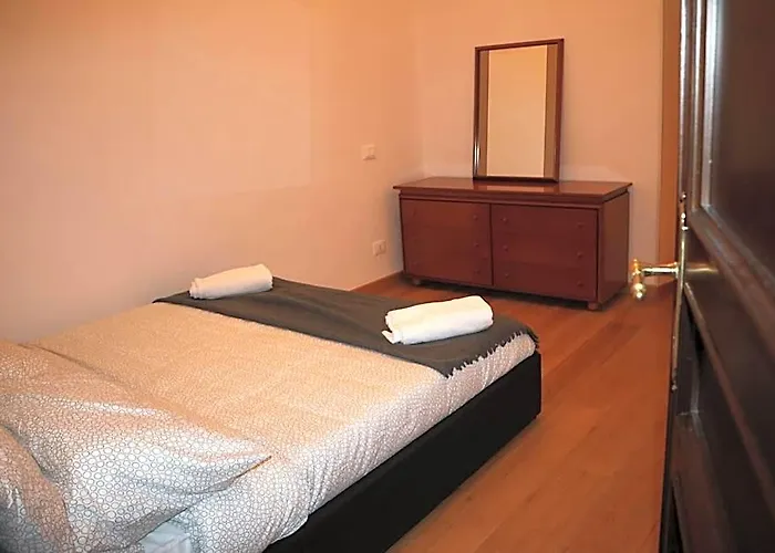 R.t. House's Hostel
